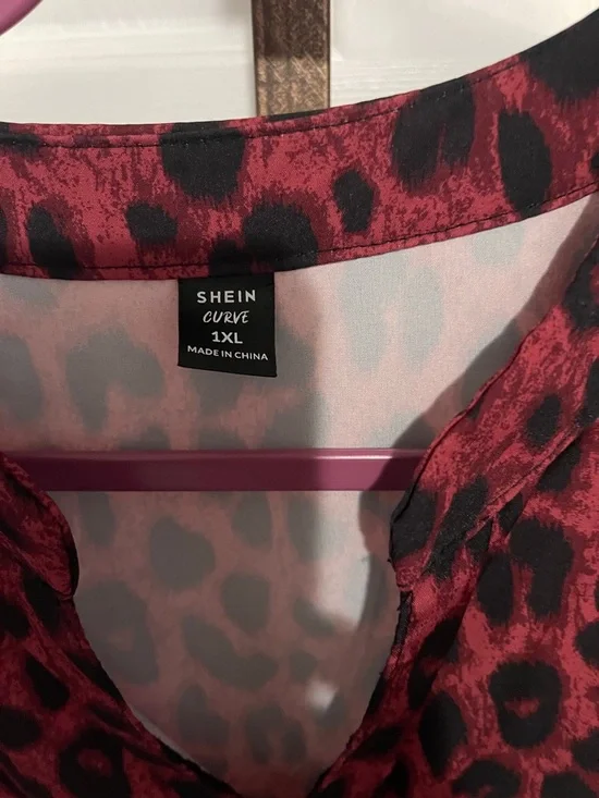 SHEIN Red and Black Leopard Print V-Neck Blouse - Picture 2 of 3